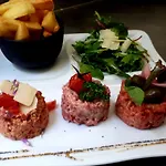 Restaurant L'industrie ホテル 2*