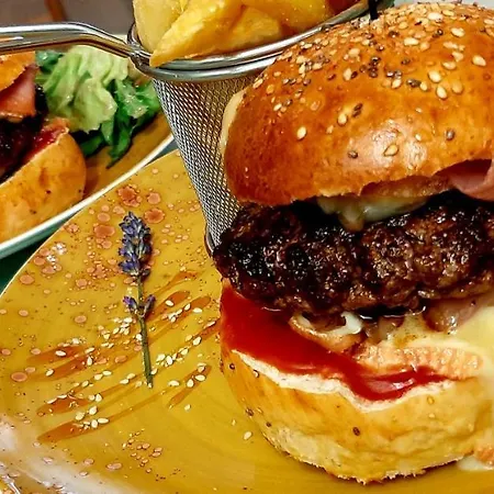 Restaurant L'industrie מלון סנט-אומר