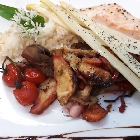 Restaurant L'industrie מלון סנט-אומר