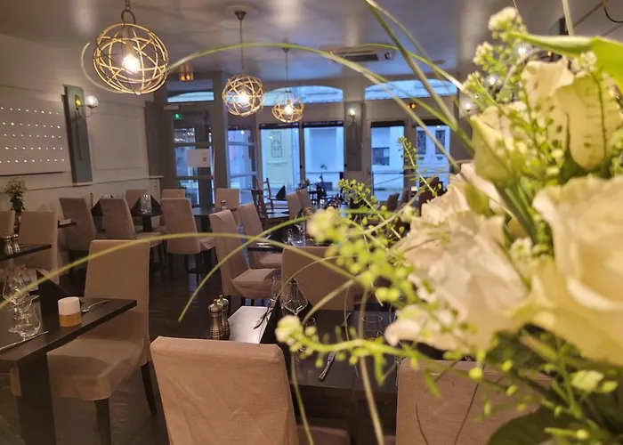 Restaurant L'industrie Hotel 2*